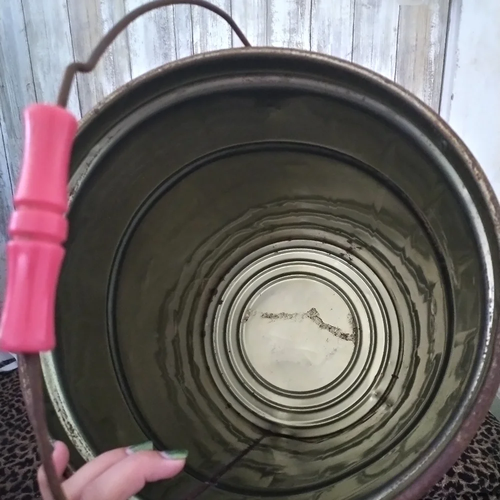 SANRIO CHARACTER TOWN 90S VINTAGE RARE METAL STORAGE BUCKET W/HANDLE NO LID - Picture 10 of 12